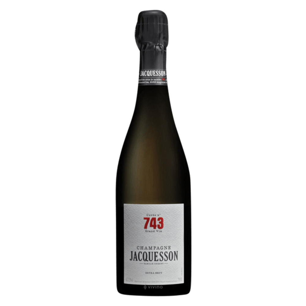 Jacquesson_CuvEe_743_75CL_les_caves_de_taillevent_beirut